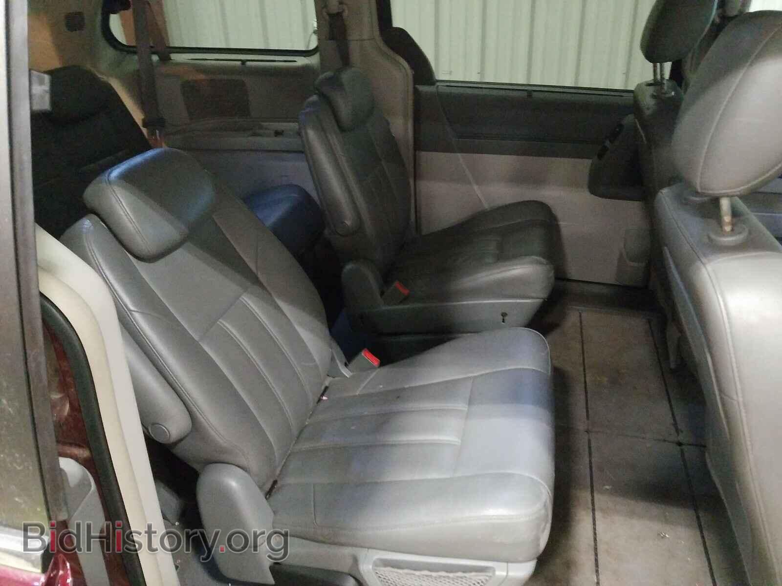 2008 CHRYSLER MINIVAN - VIN: 2A8HR54P98R815644 - Фото 6