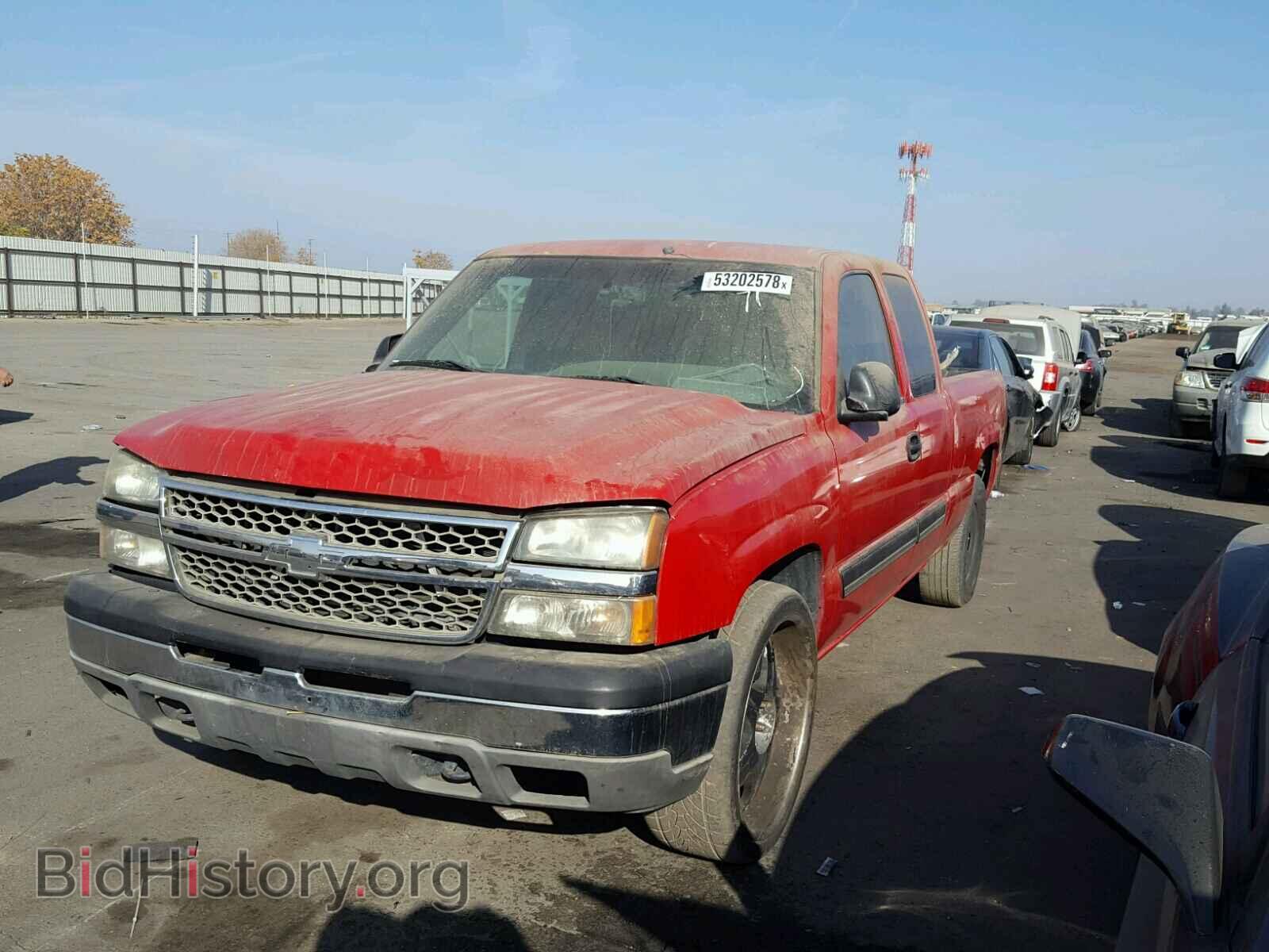 2005 CHEVROLET SILVERADO - VIN: 2GCEC19T951239655 - Photo 2