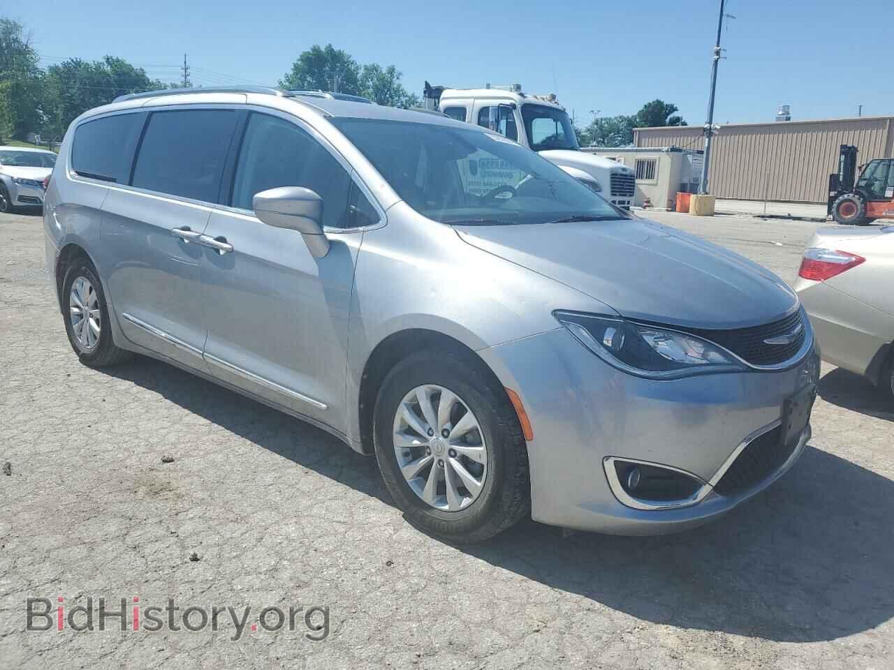 2019 CHRYSLER PACIFICA - VIN: 2C4RC1BG8KR539649 - Фото 4