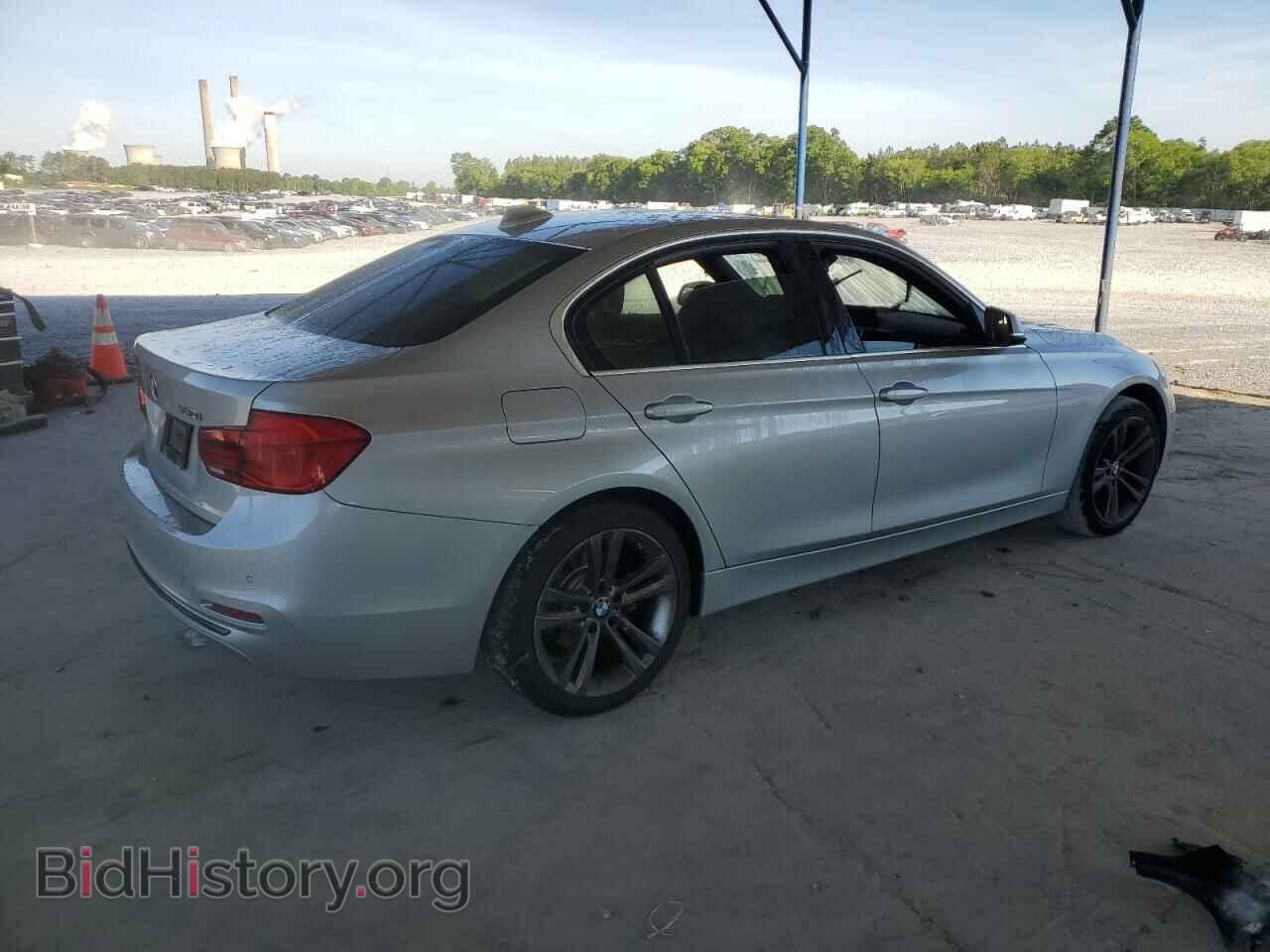 2018 BMW 3 SERIES - VIN: WBA8B9C53JEE81987 - Фото 3