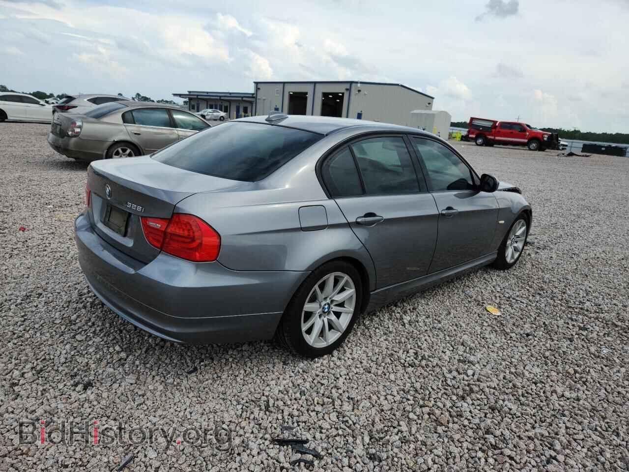 2011 BMW 3 SERIES - VIN: WBAPH7C57BE681350 - Фото 3