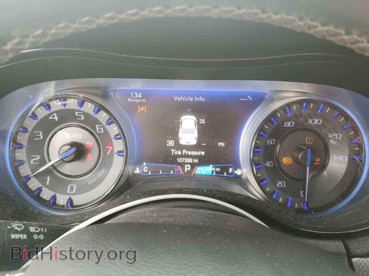 2015 CHRYSLER 300 - VIN: 2C3CCAGG7FH923081 - Фото 9