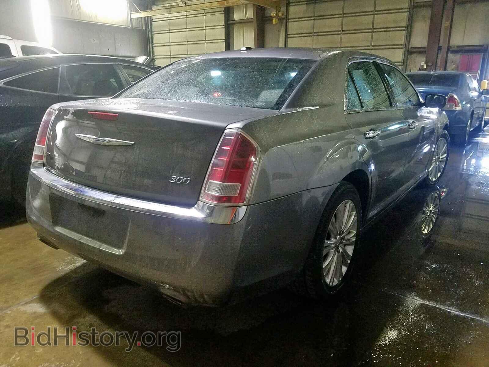 2012 CHRYSLER 300 - VIN: 2C3CCAHG7CH152101 - Фото 4