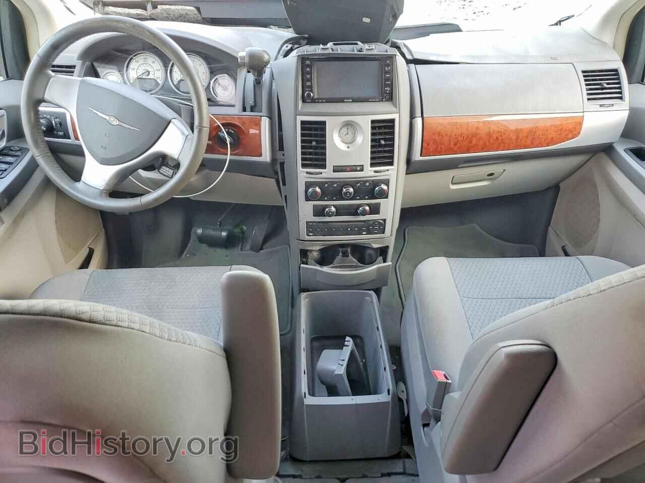 2009 CHRYSLER MINIVAN - VIN: 2A8HR54159R627698 - Фото 8