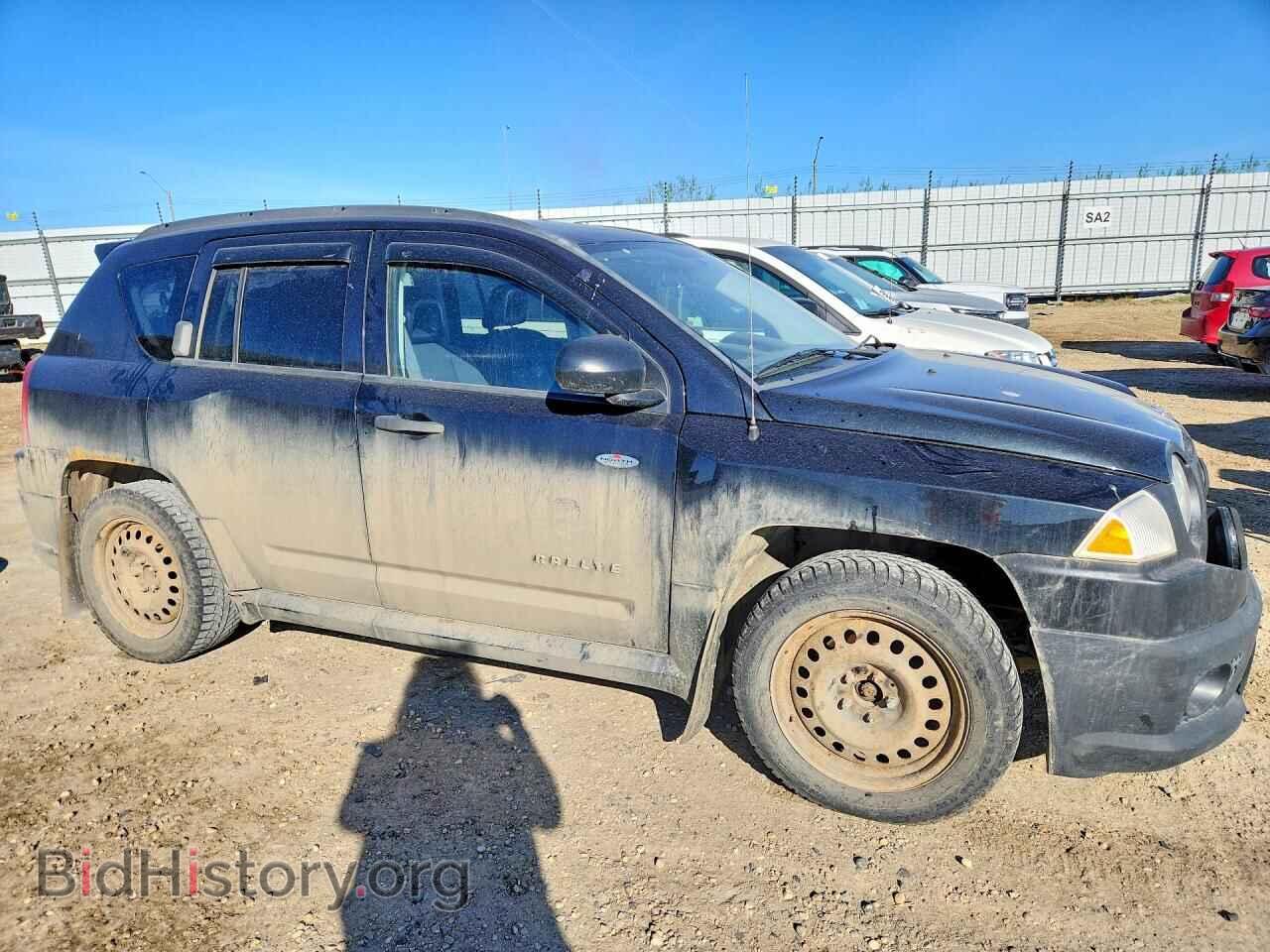 2009 JEEP COMPASS - VIN: 1J4FF47B59D105849 - Фото 4