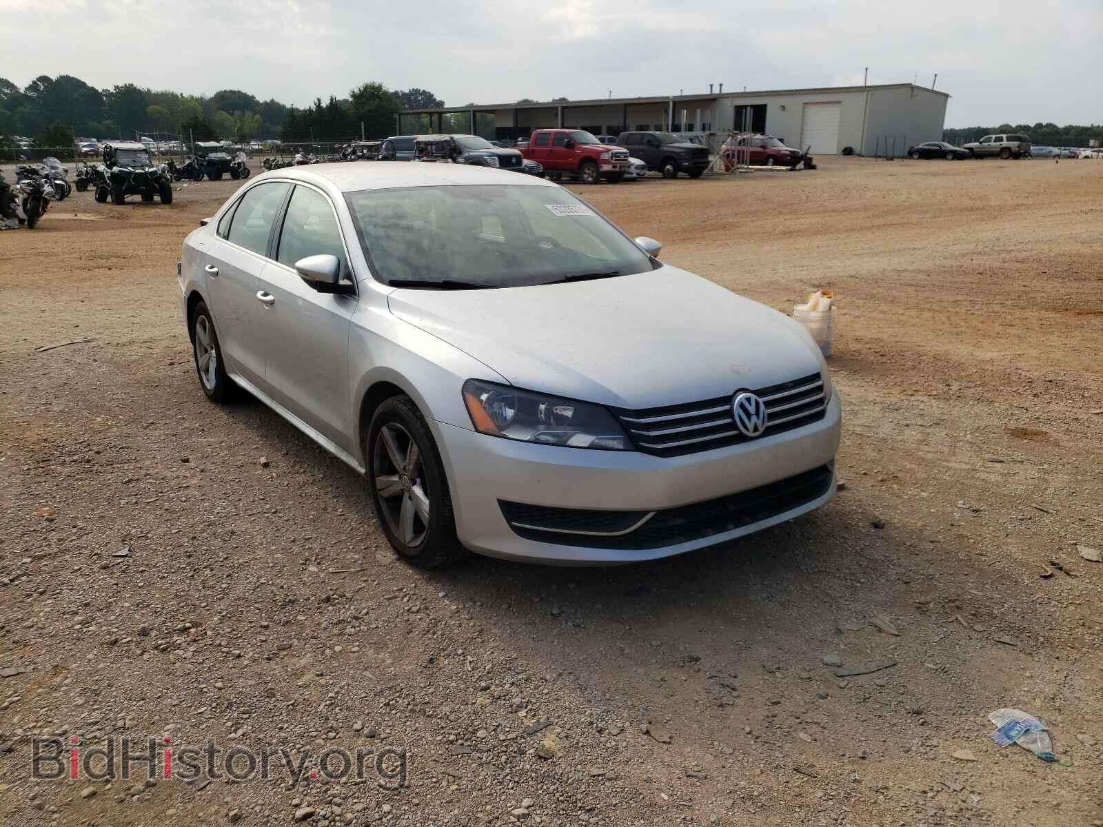 Photo 1VWBH7A39CC046722 - VOLKSWAGEN PASSAT 2012