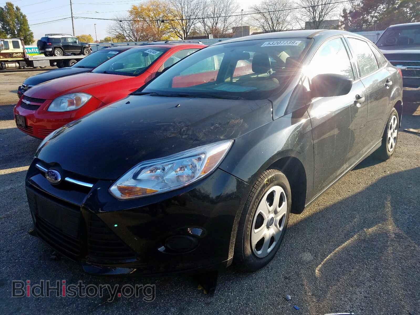 2014 FORD FOCUS - VIN: 1FADP3E20EL418885 - Фото 2