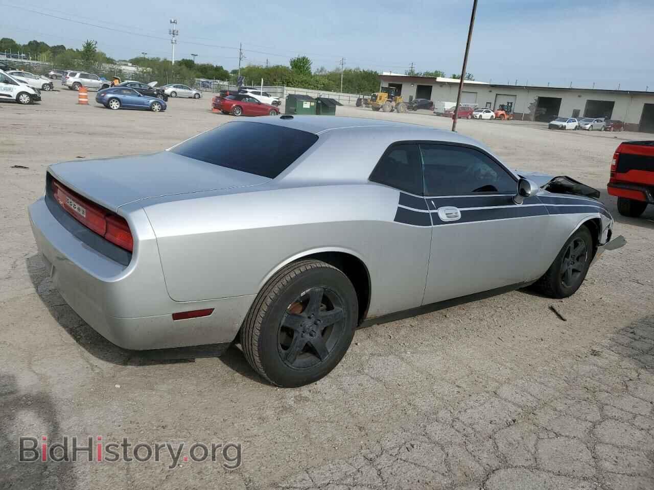 2010 DODGE CHALLENGER - VIN: 2B3CJ4DV4AH228766 - Фото 3