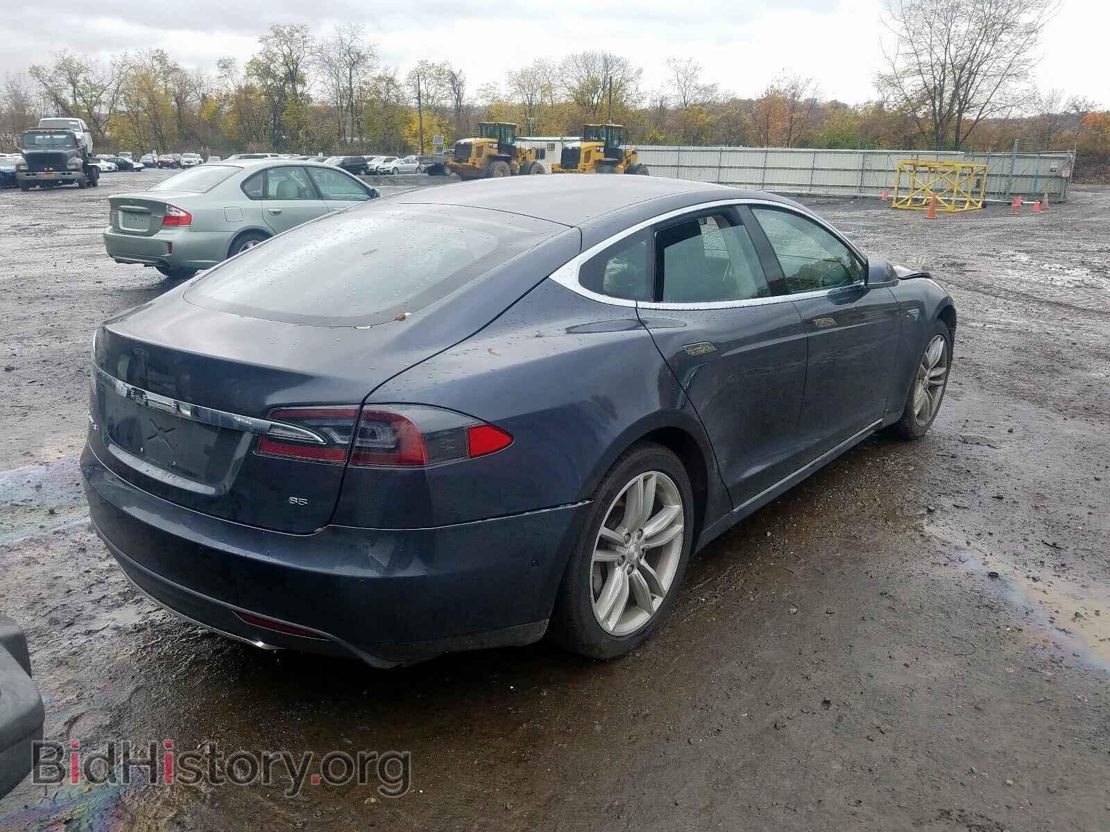 2014 TESLA MODEL S - VIN: 5YJSA1H16EFP61410 - Фото 4
