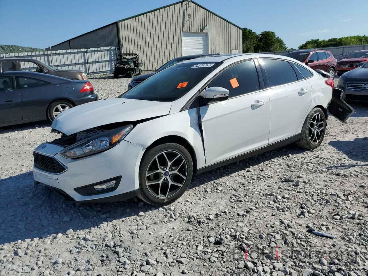 Photo 1FADP3H2XJL258102 - FORD FOCUS 2018
