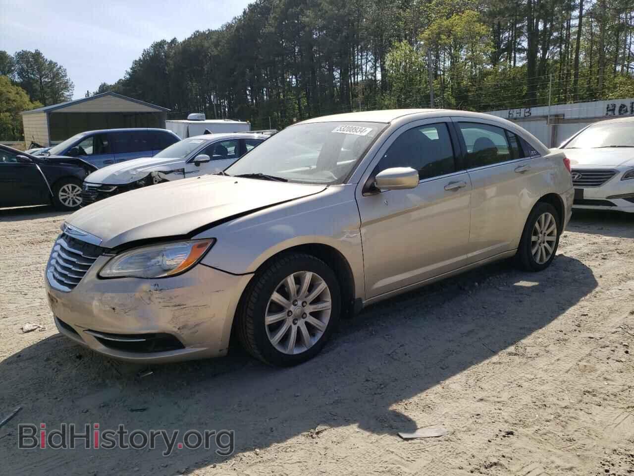 Фотография 1C3CCBBBXDN696054 - CHRYSLER 200 2013