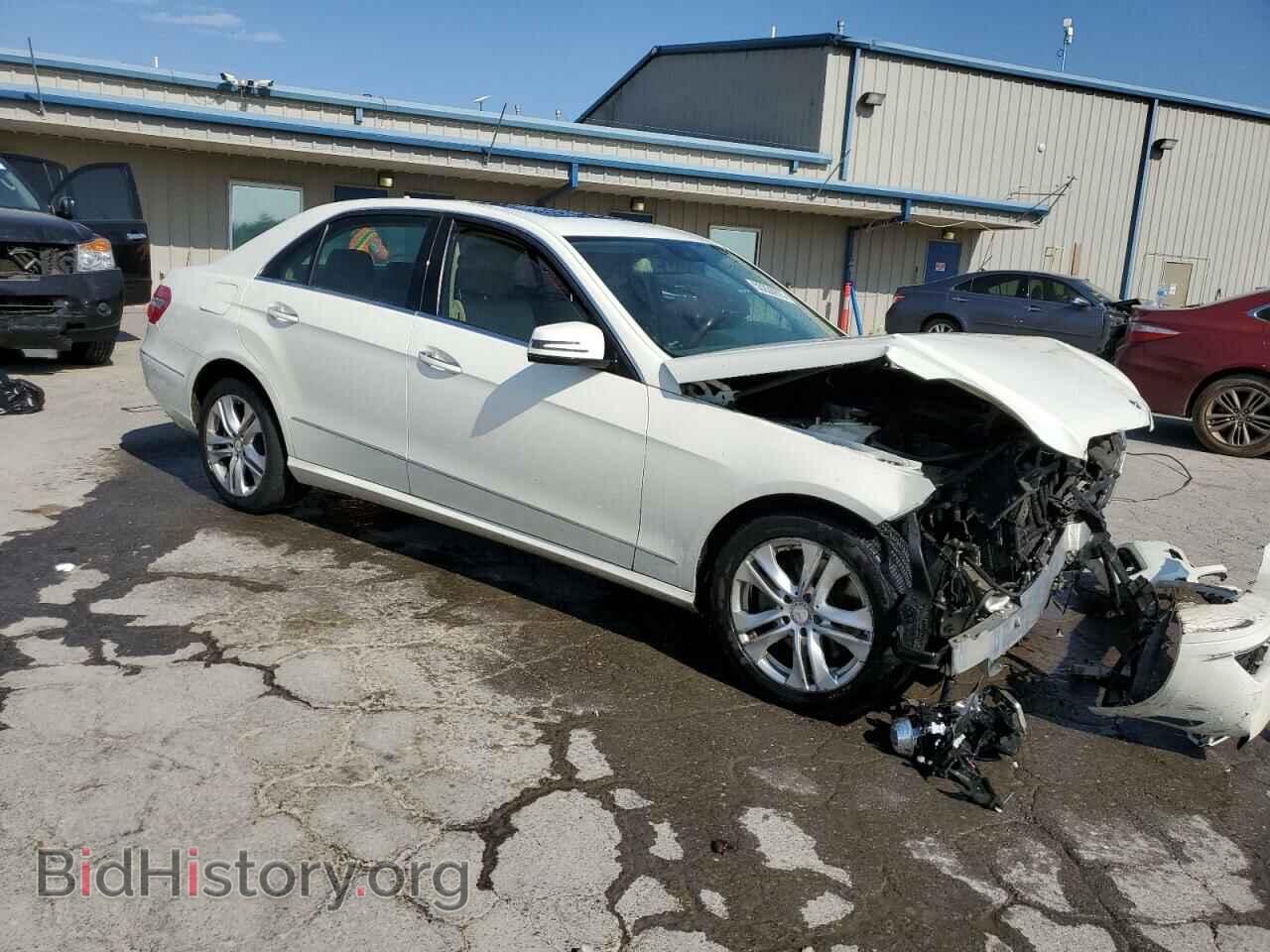 2011 MERCEDES-BENZ E-CLASS - VIN: WDDHF5GB2BA402613 - Фото 4