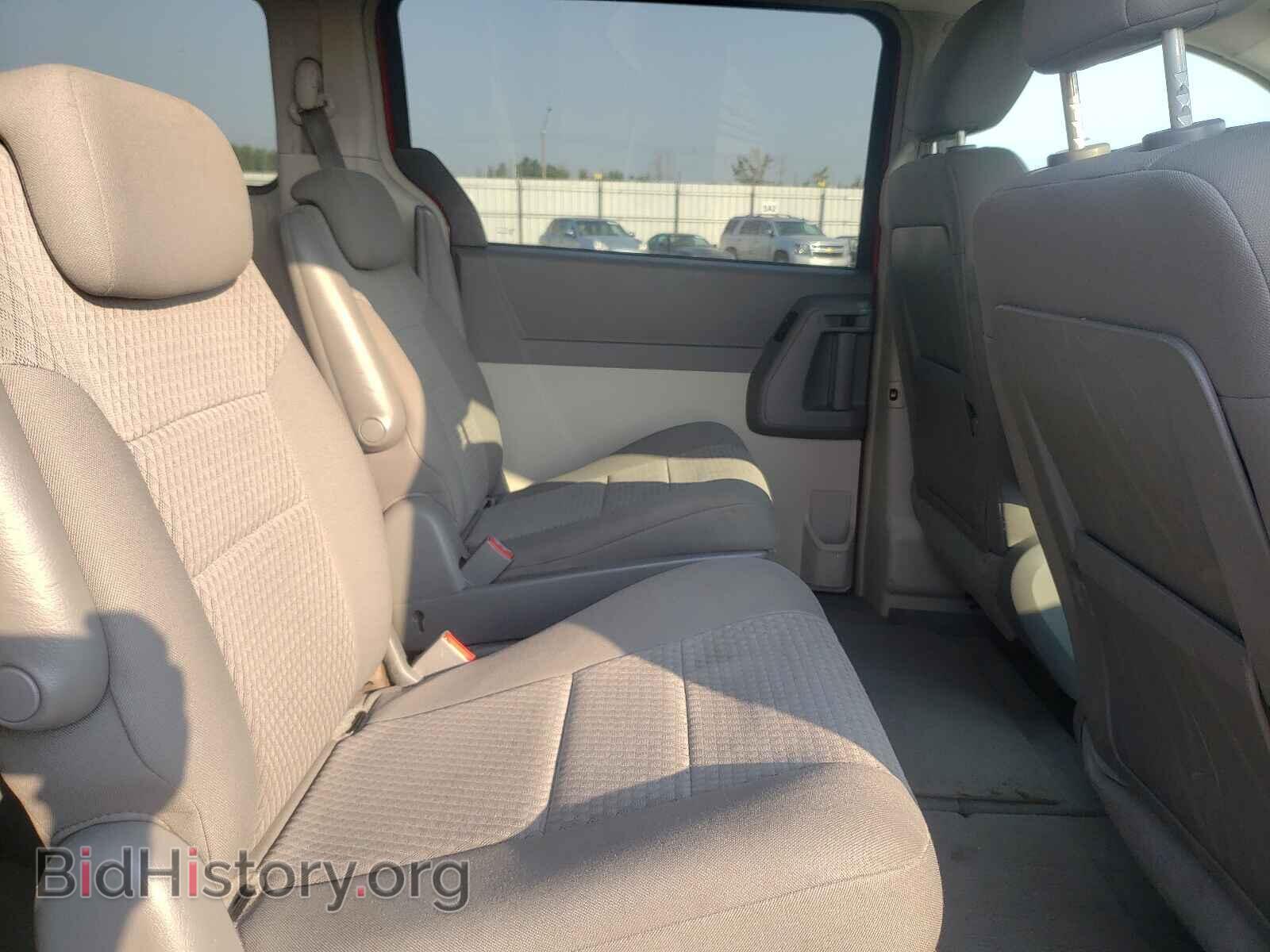 2008 CHRYSLER MINIVAN - VIN: 2A8HR54P48R764828 - Фото 6