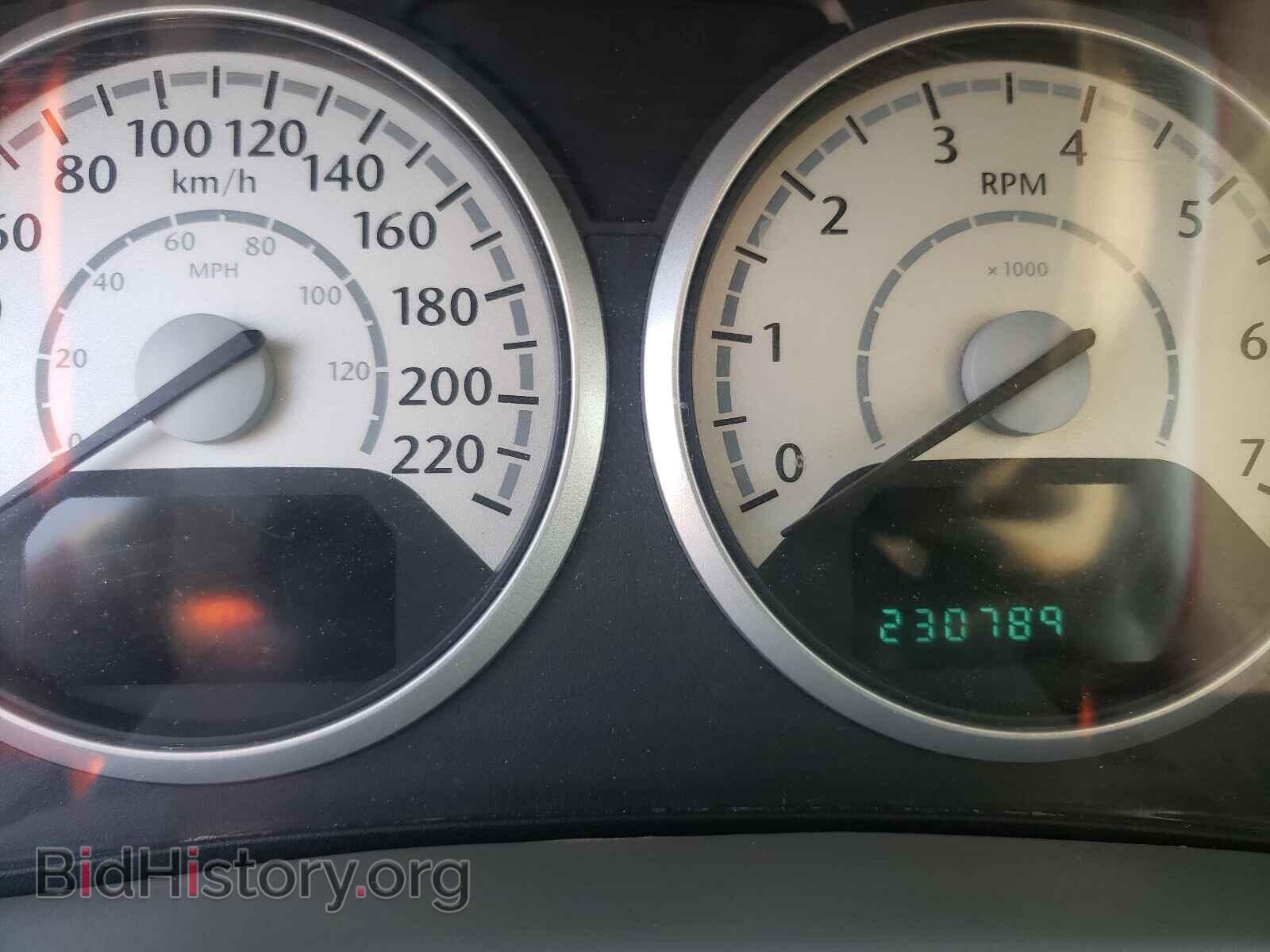 2008 CHRYSLER MINIVAN - VIN: 2A8HR54P48R764828 - Фото 8