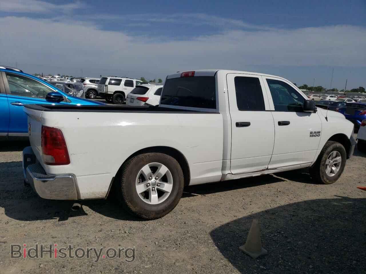 2018 RAM 1500 - VIN: 1C6RR6FG9JS341639 - Фото 3