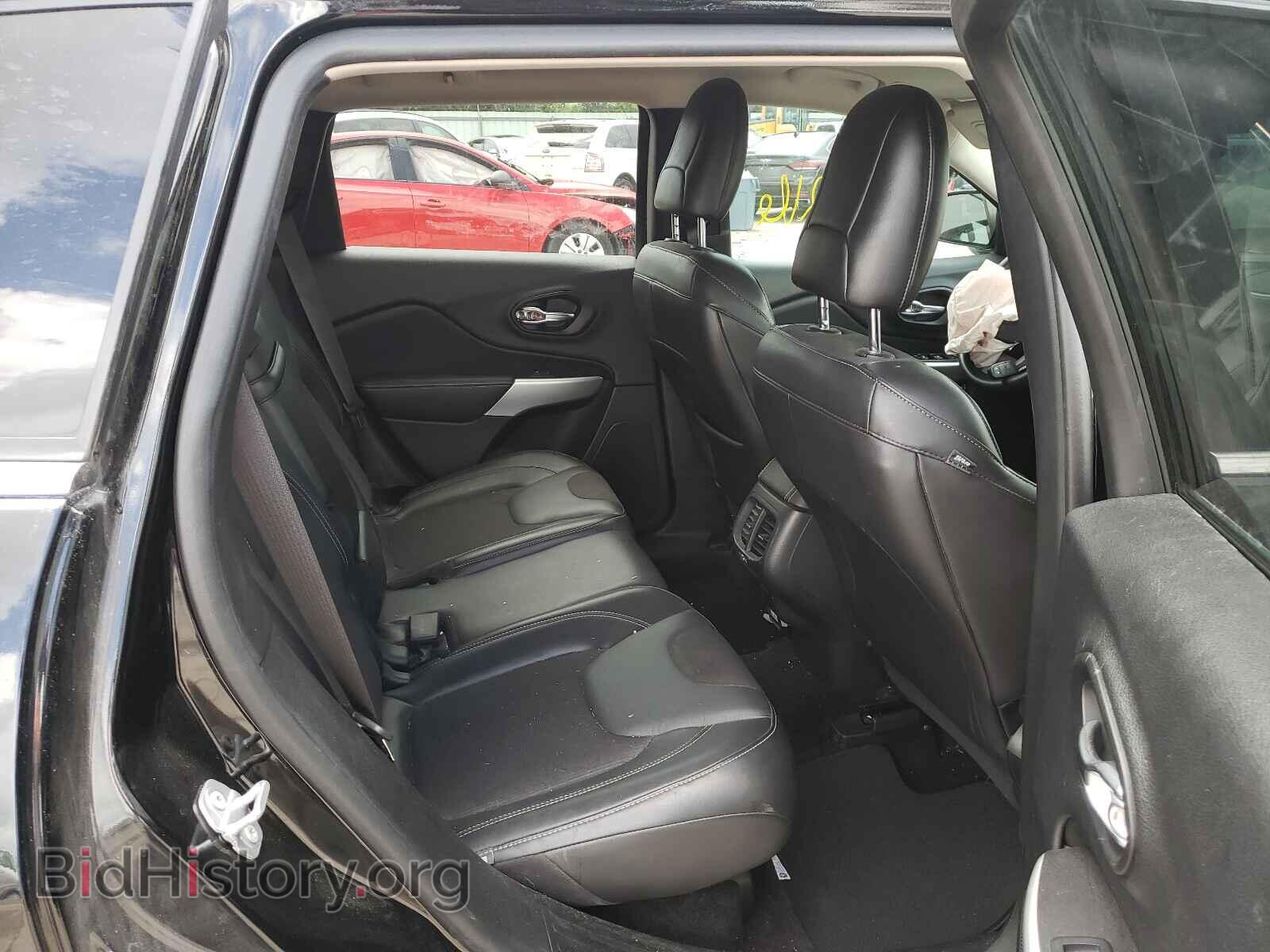 2018 JEEP CHEROKEE - VIN: 1C4PJLLB4JD590708 - Photo 6