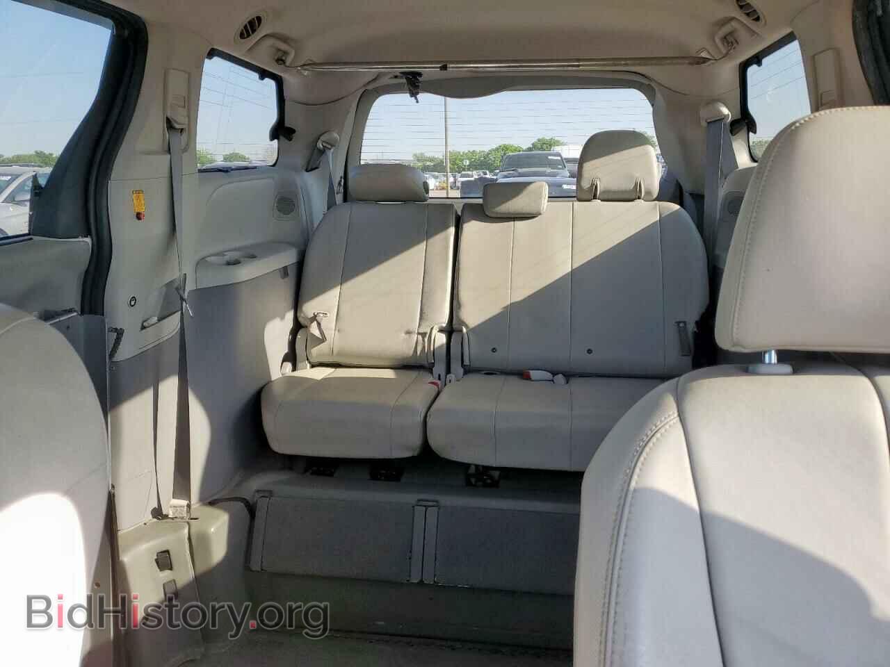 2011 TOYOTA All Models - VIN: 5TDYK3DCXBS104773 - Фото 10