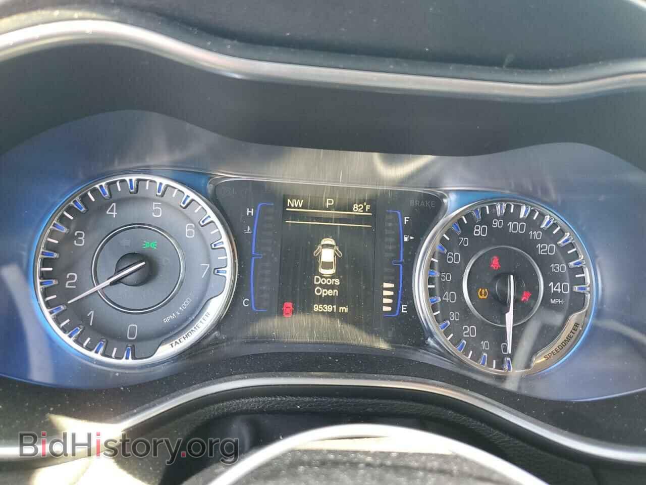 2016 CHRYSLER 200 - VIN: 1C3CCCAB8GN116697 - Фото 9