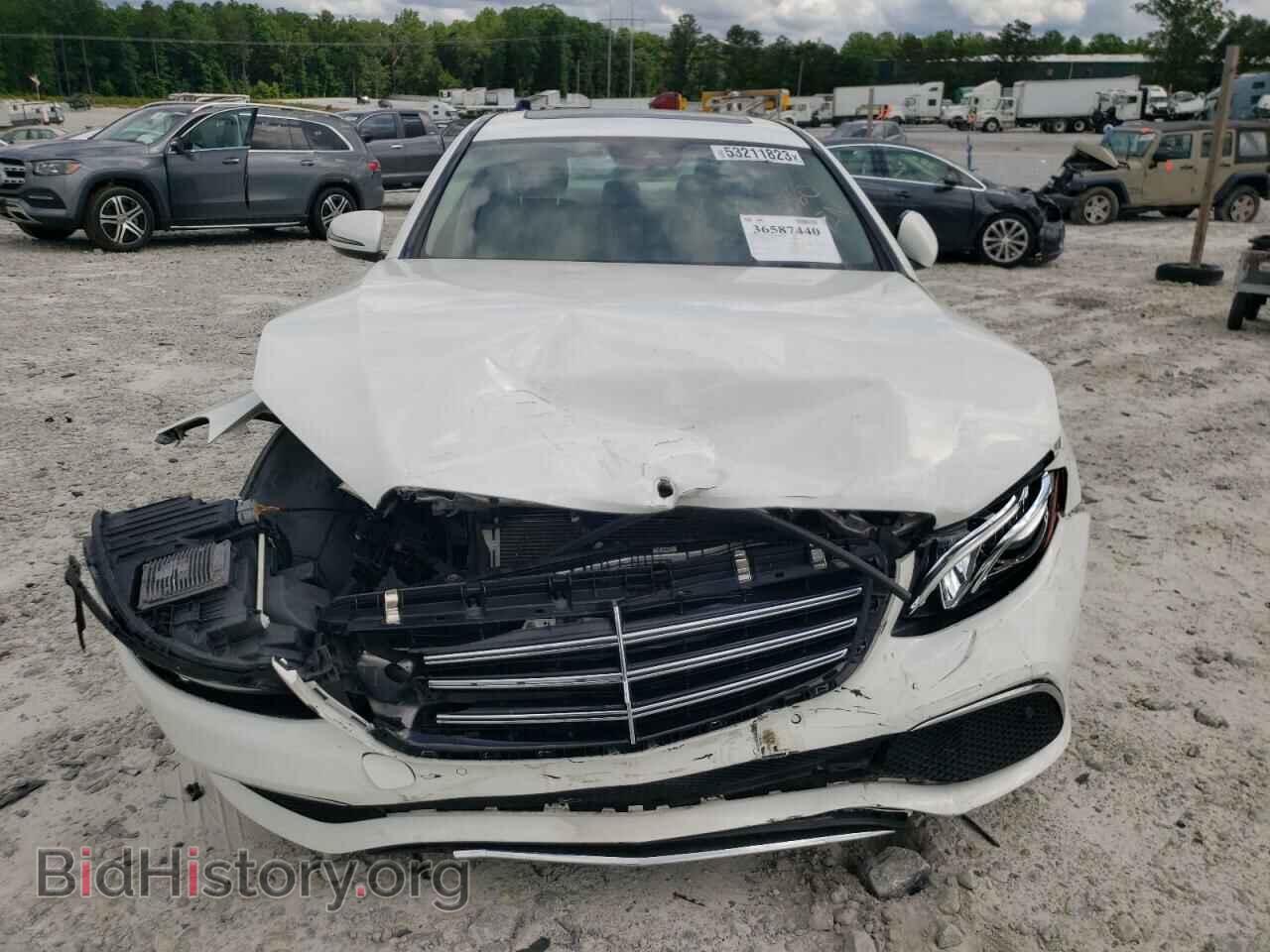 2017 MERCEDES-BENZ E-CLASS - VIN: WDDZF4KB5HA233797 - Фото 5