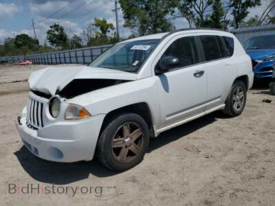 2007 Jeep COMPASS, white — VIN 1J8FT47W87D190015, Copart