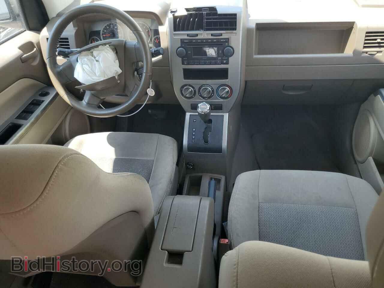 2007 JEEP COMPASS - VIN: 1J8FT47W87D190015 - Фото 8