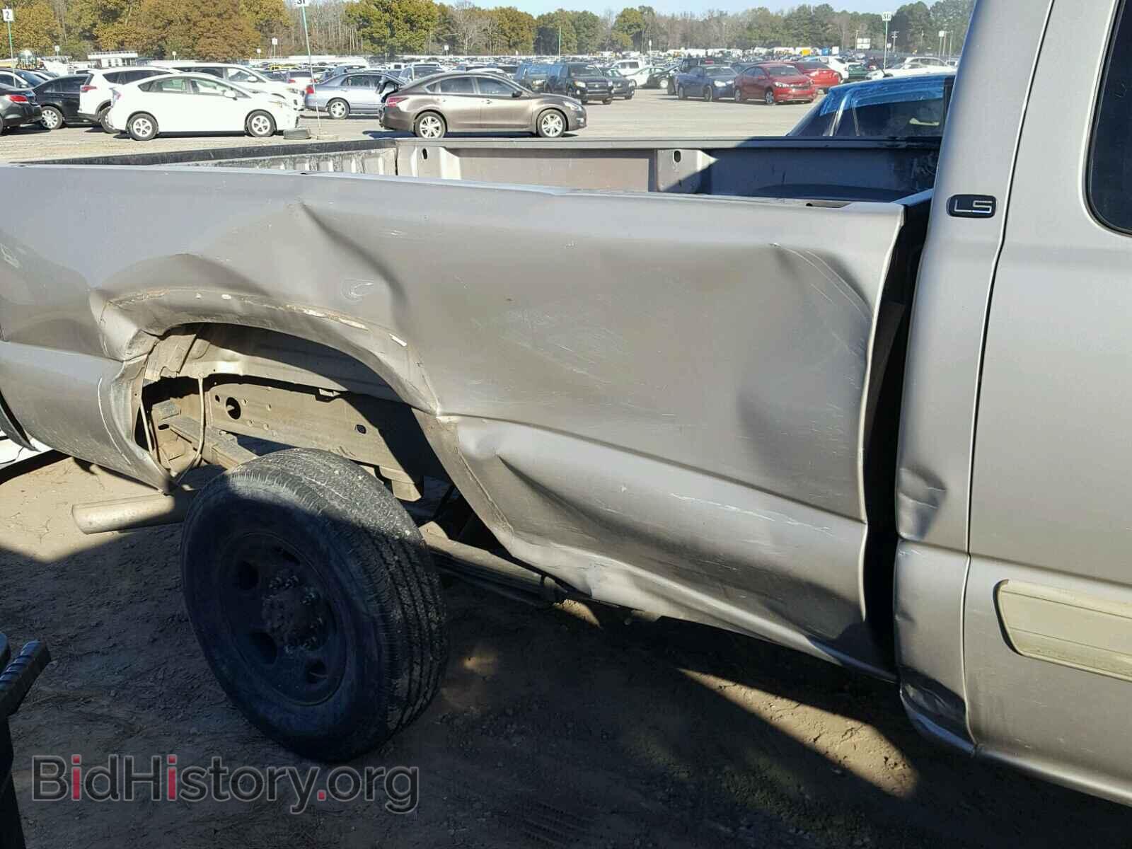 2005 CHEVROLET SILVERADO - VIN: 1GCHC29275E120978 - Фото 9