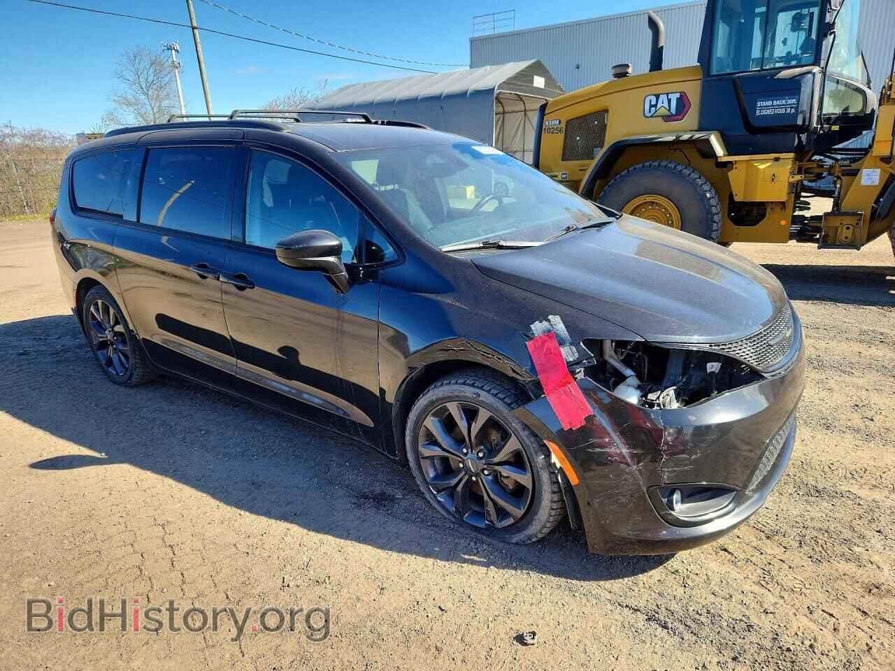 2018 CHRYSLER PACIFICA - VIN: 2C4RC1FG9JR175590 - Фото 4