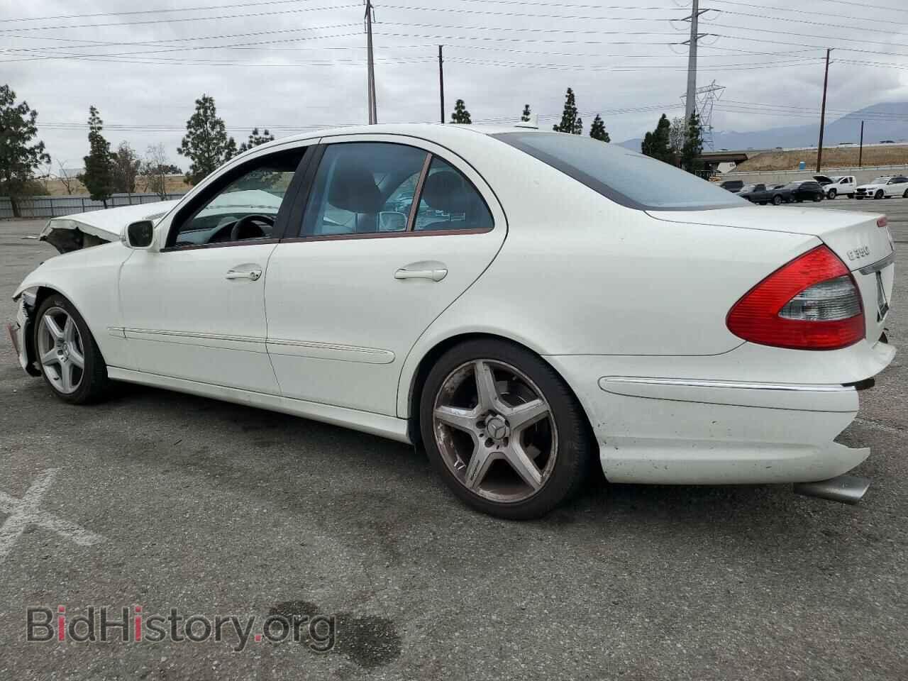 2009 MERCEDES-BENZ E-CLASS - VIN: WDBUF56X69B371634 - Фото 2
