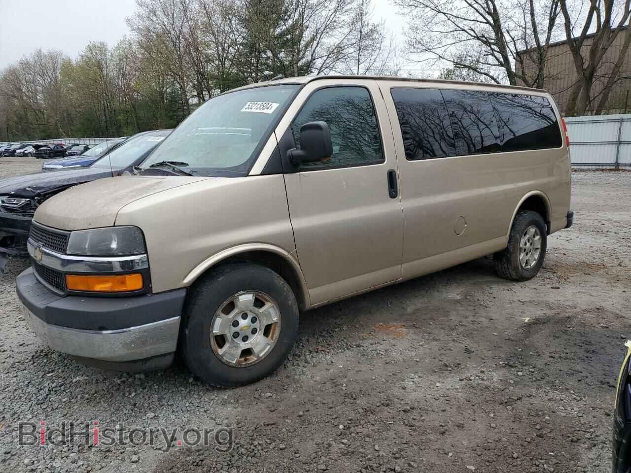 Photo 1GNSHCF41C1142389 - CHEVROLET EXPRESS 2012