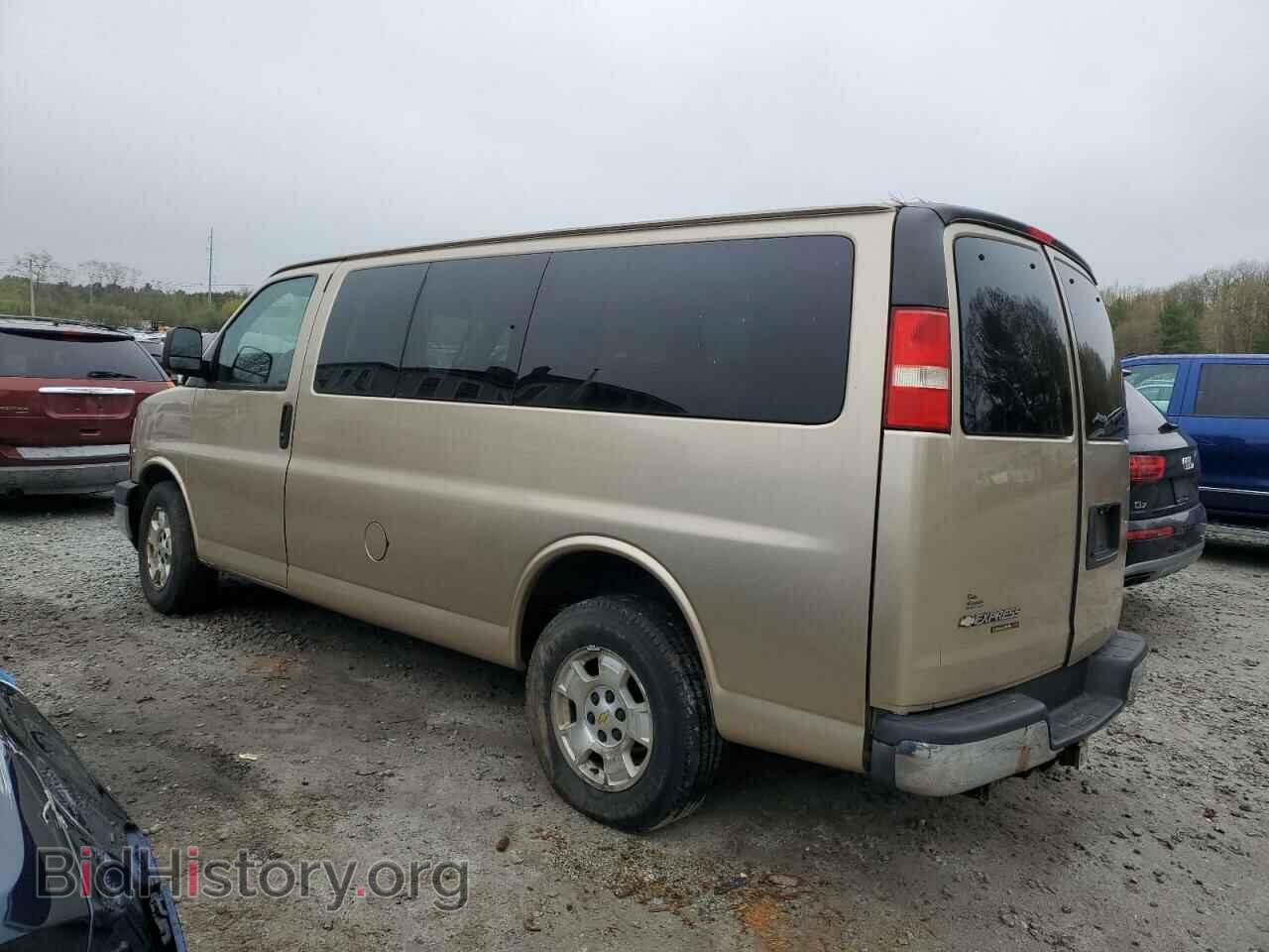 2012 CHEVROLET EXPRESS - VIN: 1GNSHCF41C1142389 - Фото 2