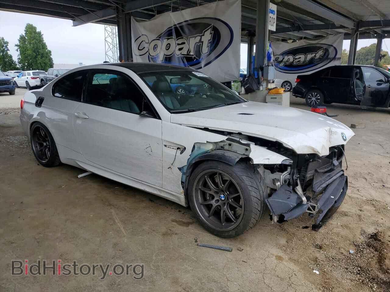 2011 BMW M3 - VIN: WBSKG9C51BE367746 - Фото 4