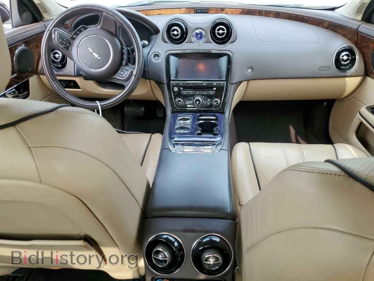 2011 JAGUAR XJ - VIN: SAJWA1CB2BLV08922 - Фото 8