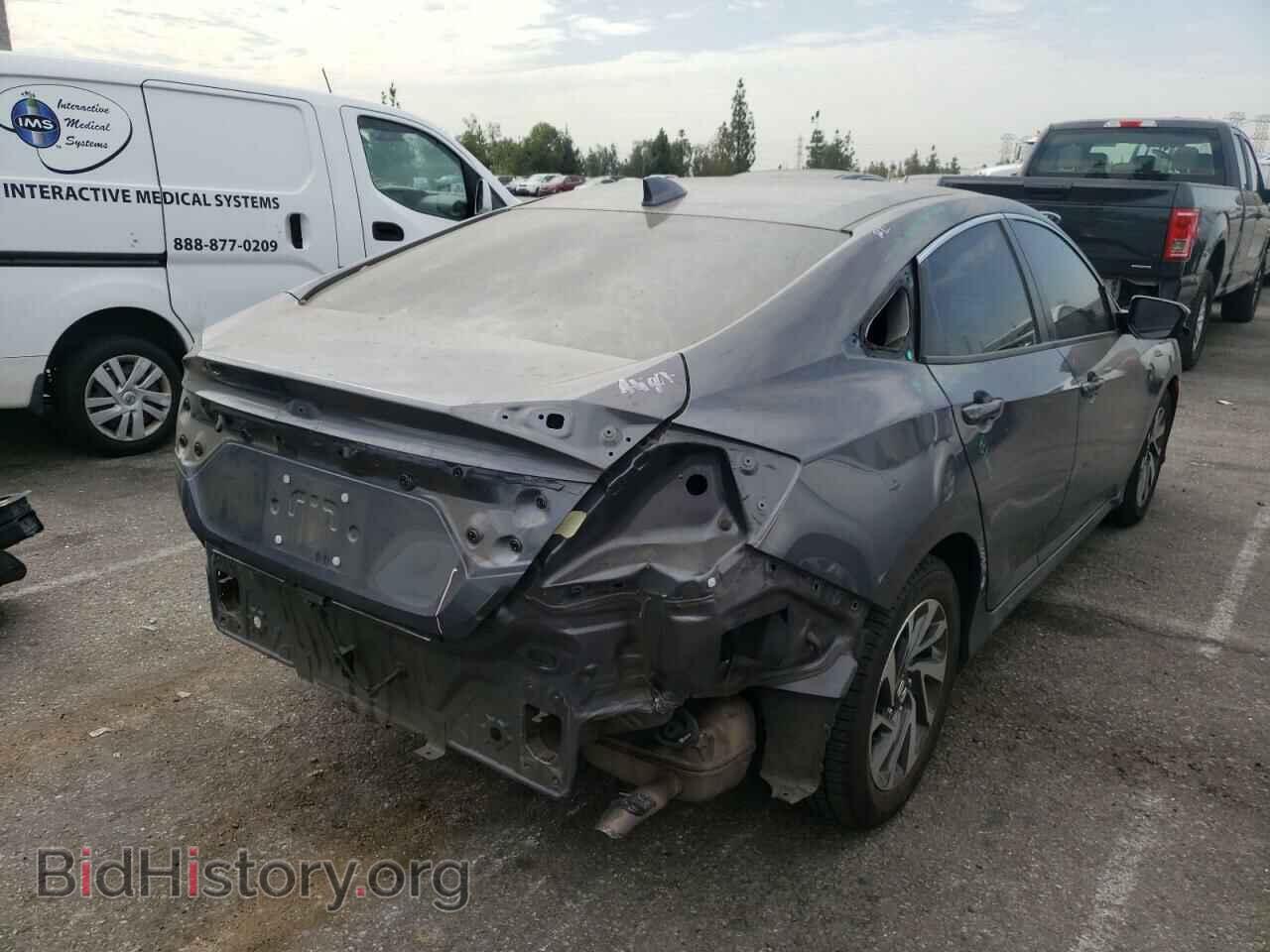2017 HONDA CIVIC - VIN: 2HGFC2F71HH551502 - Photo 4