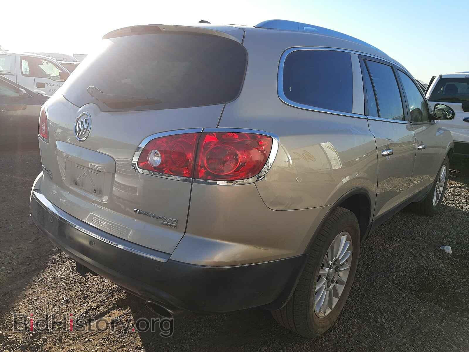 2011 BUICK ENCLAVE - VIN: 5GAKRBED2BJ329500 - Фото 4
