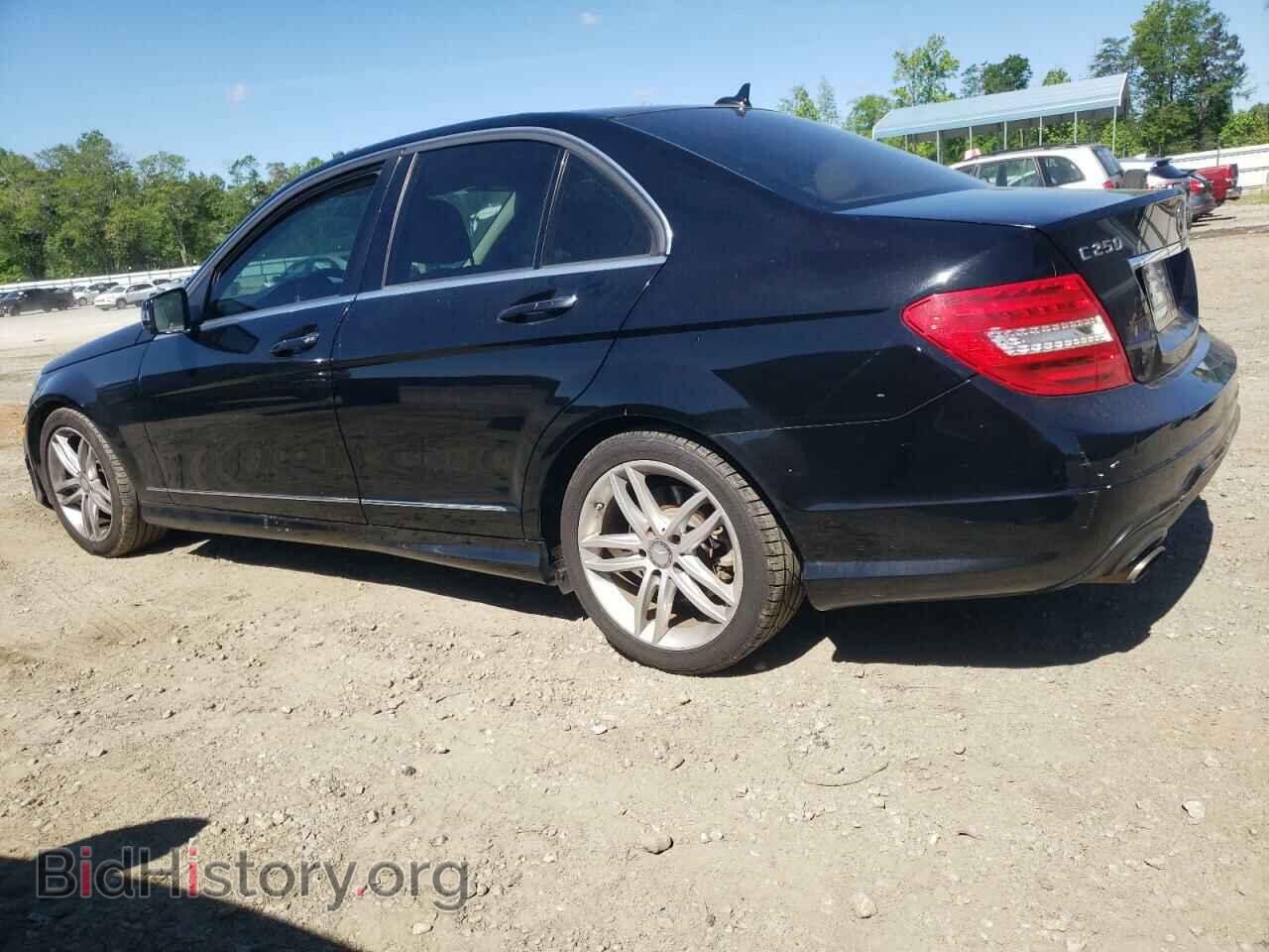 2013 MERCEDES-BENZ C-CLASS - VIN: WDDGF4HB0DR299636 - Фото 2