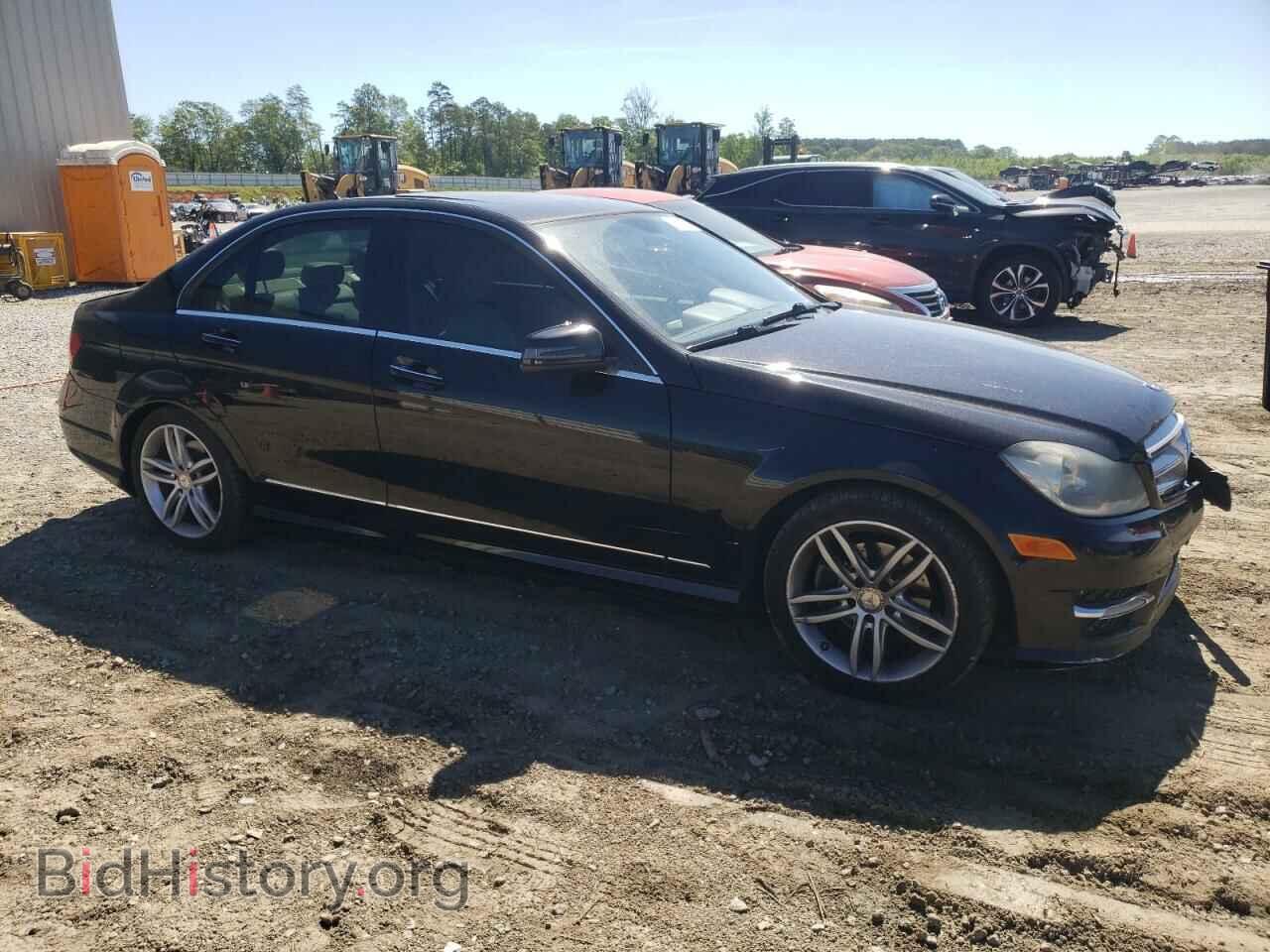 2013 MERCEDES-BENZ C-CLASS - VIN: WDDGF4HB0DR299636 - Фото 4