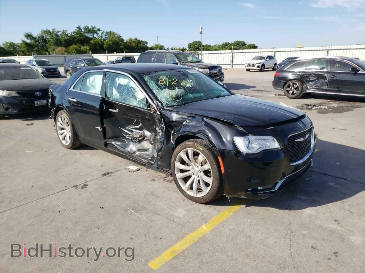 Photo 2C3CCAEG7JH130049 - CHRYSLER 300 2018