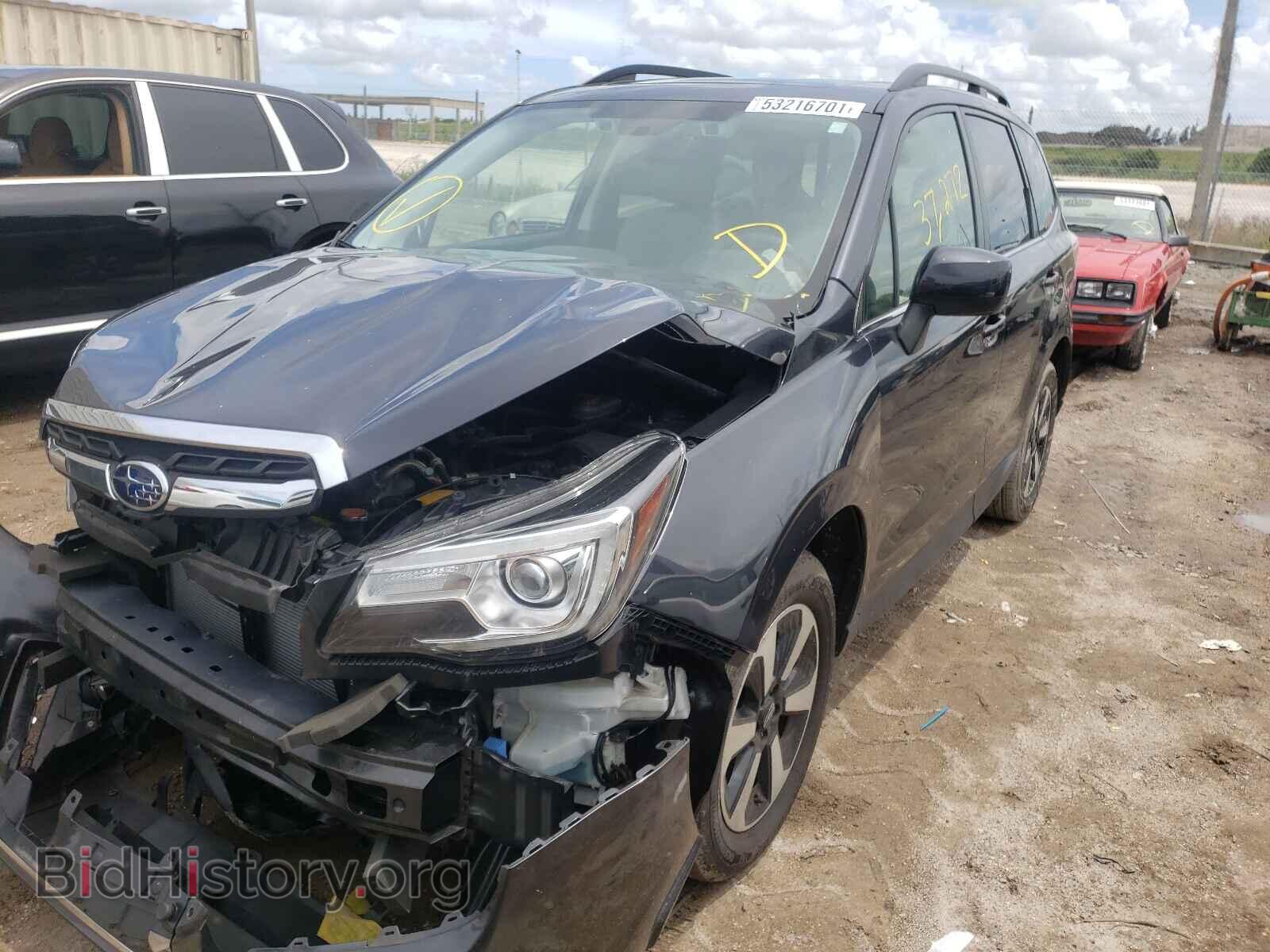 2017 SUBARU FORESTER - VIN: JF2SJARC6HH552013 - Фото 2