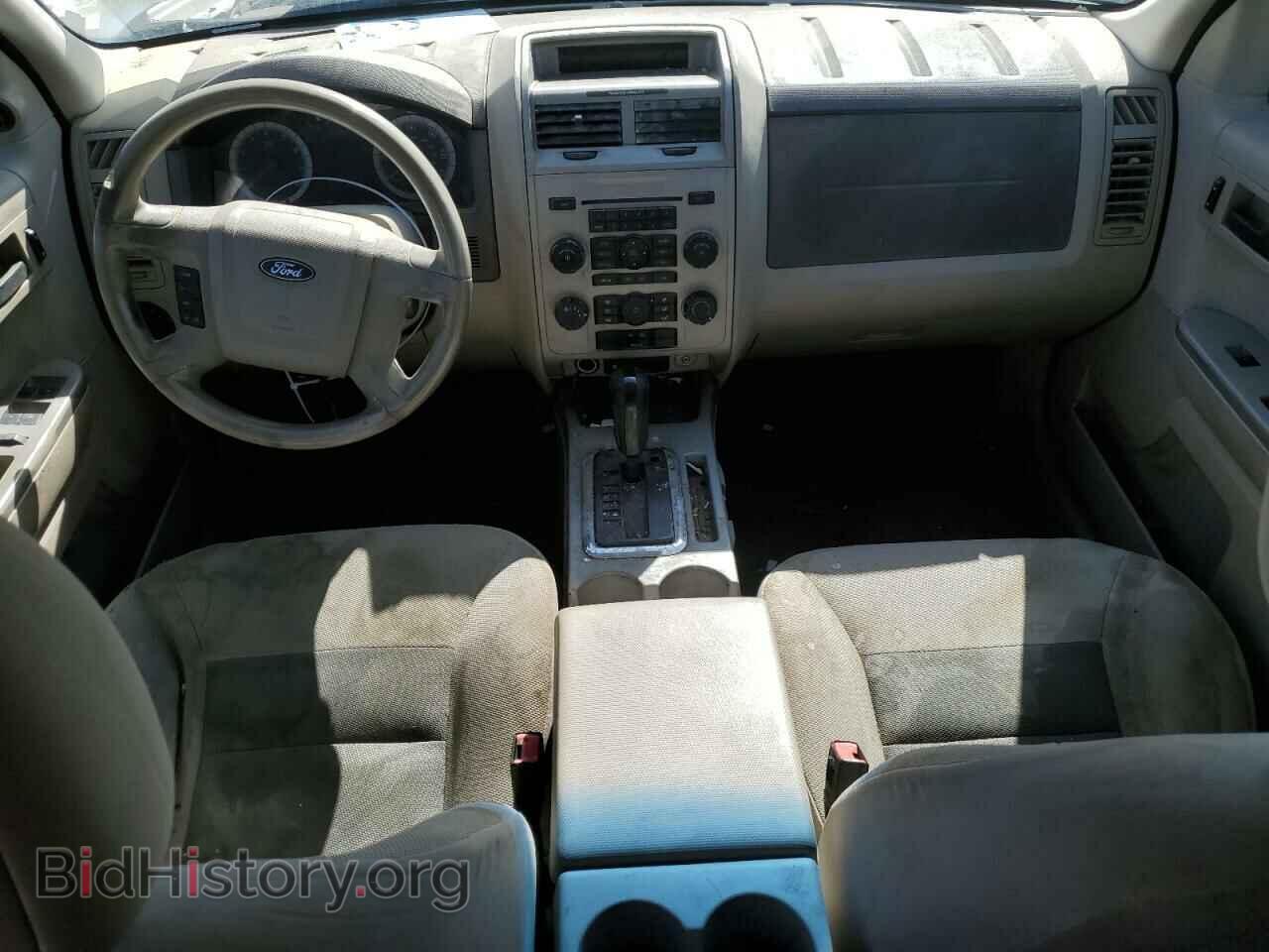 2008 FORD ESCAPE - VIN: 1FMCU93128KE77938 - Фото 8