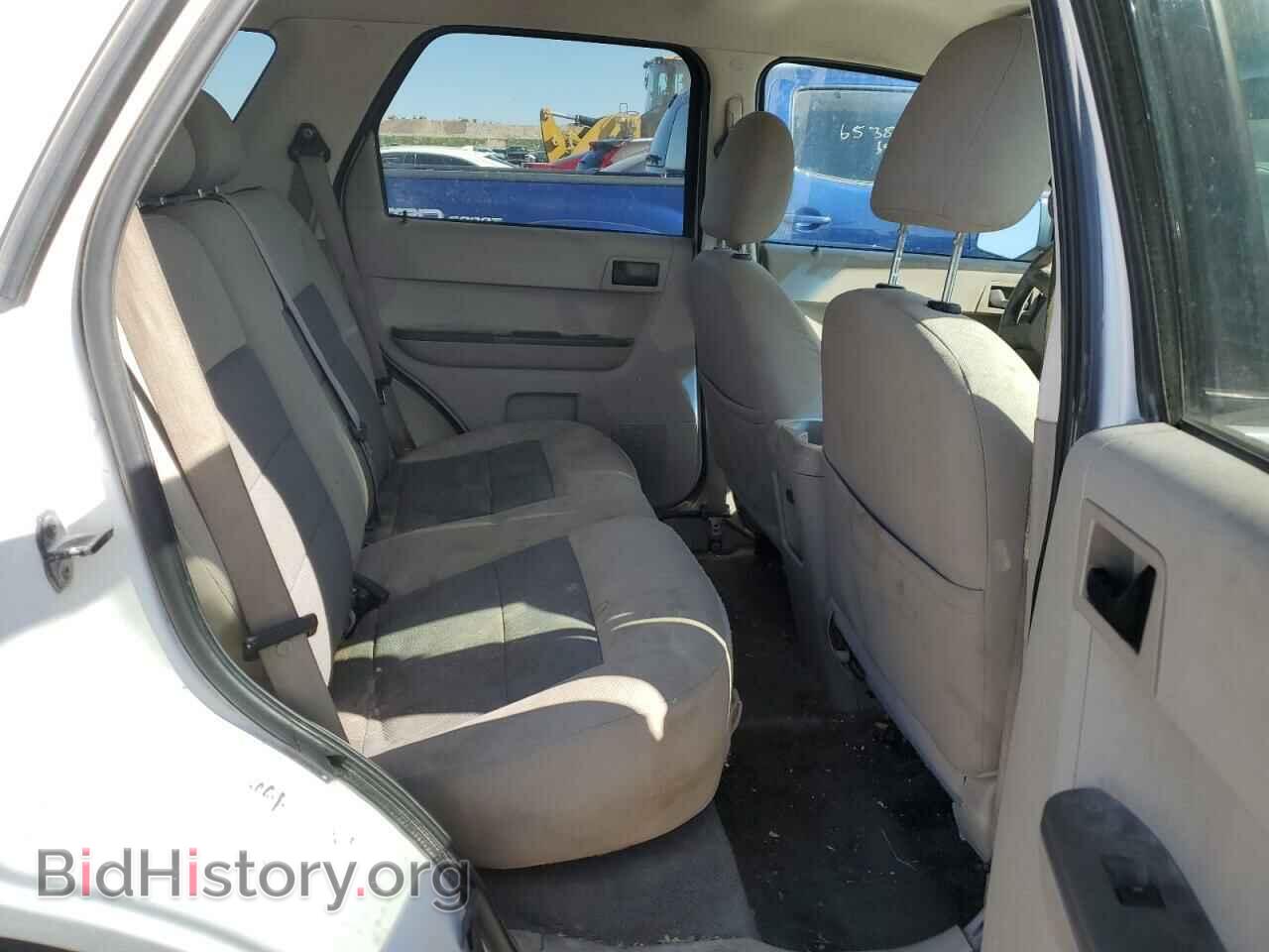2008 FORD ESCAPE - VIN: 1FMCU93128KE77938 - Фото 10