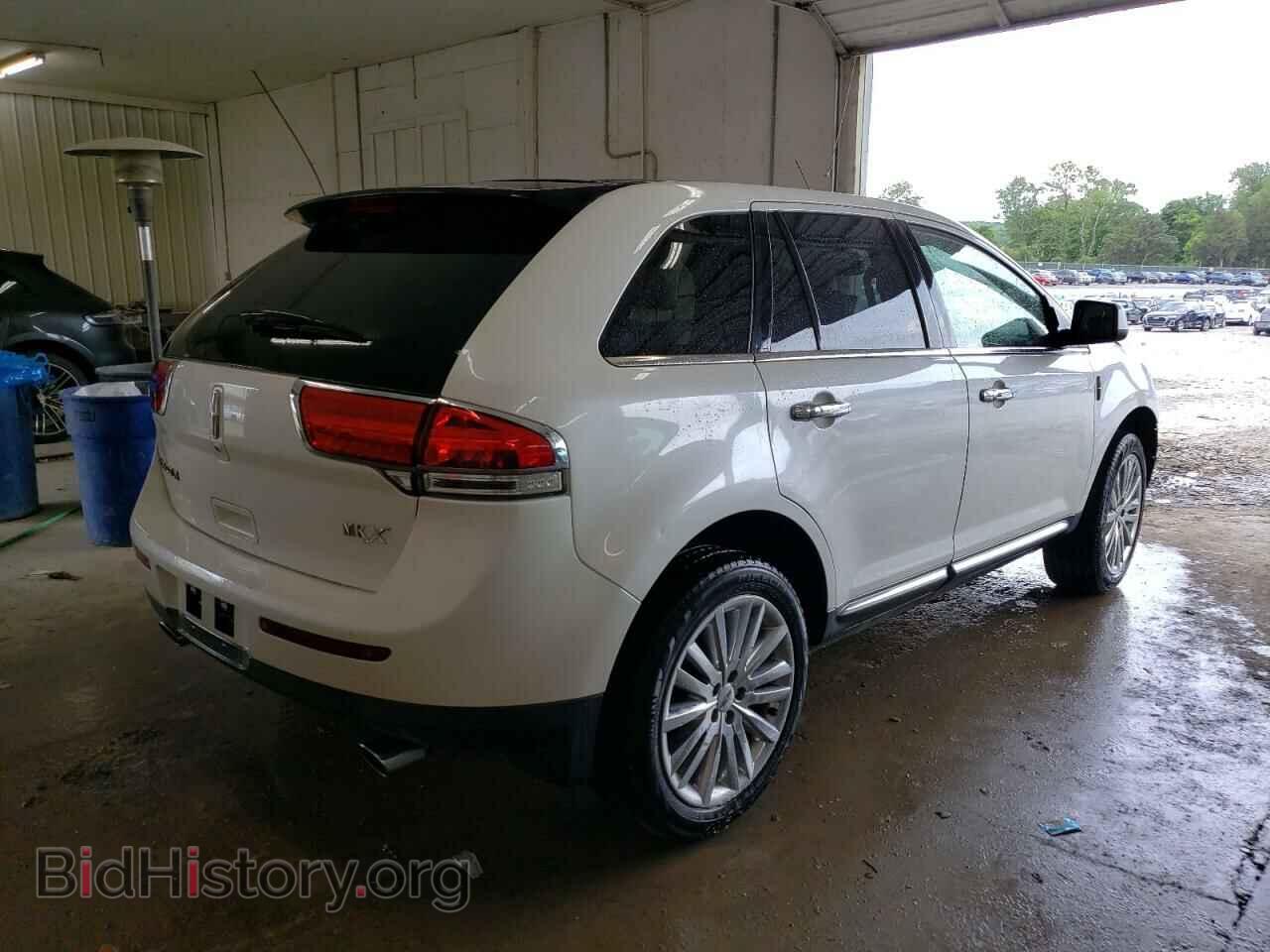 2011 LINCOLN MKX - VIN: 2LMDJ6JK8BBJ04870 - Photo 3