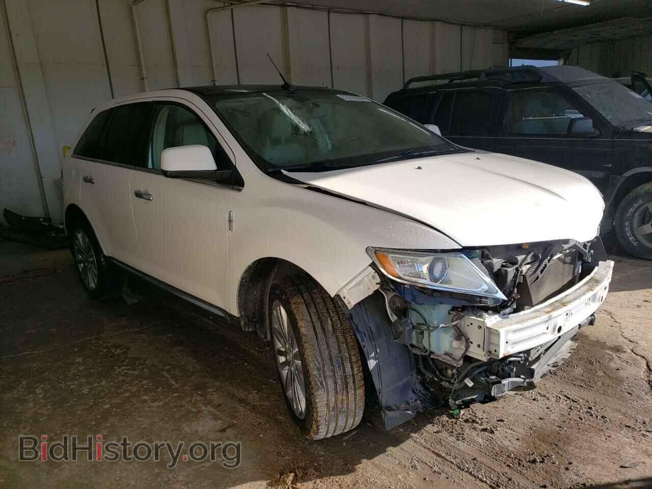 2011 LINCOLN MKX - VIN: 2LMDJ6JK8BBJ04870 - Photo 4