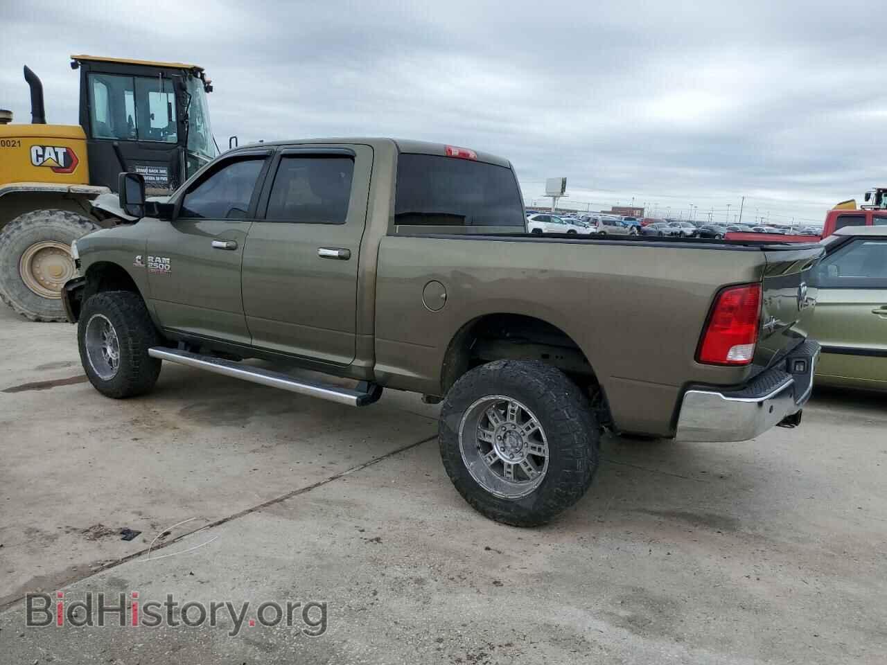 2015 RAM All Models - VIN: 3C6UR5DL1FG685968 - Фото 2