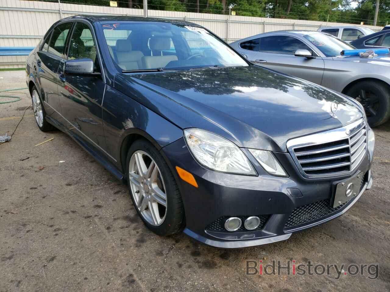 Photo WDDHF5GB2AA173915 - MERCEDES-BENZ E-CLASS 2010