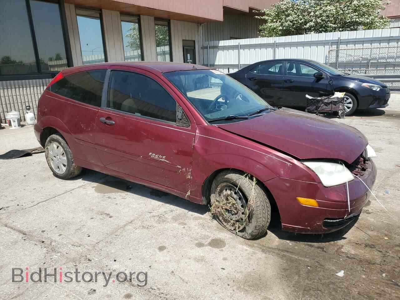 2006 FORD FOCUS - VIN: 1FAFP31NX6W182920 - Фото 4