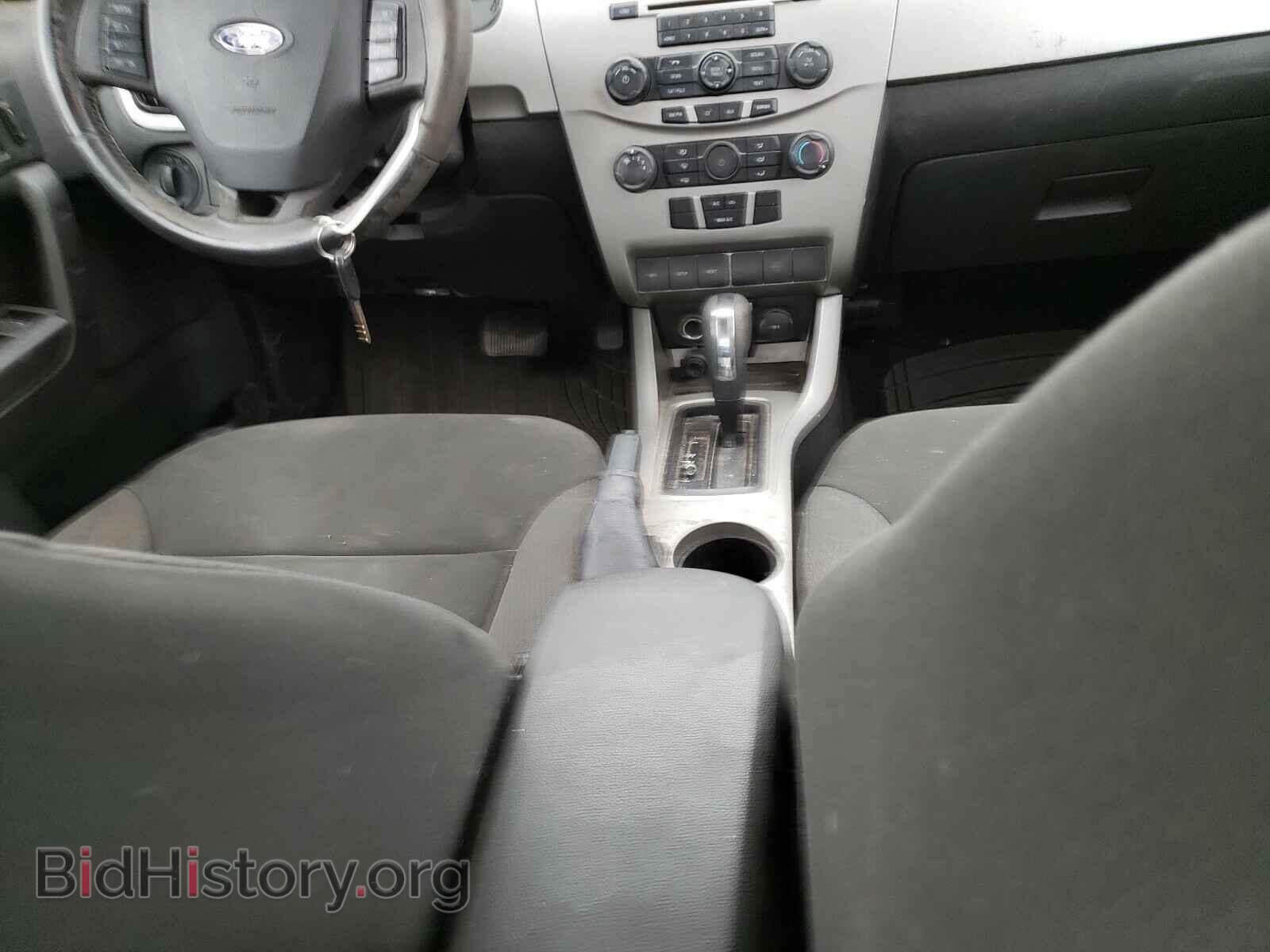 2008 FORD FOCUS - VIN: 1FAHP35N28W245014 - Фото 9
