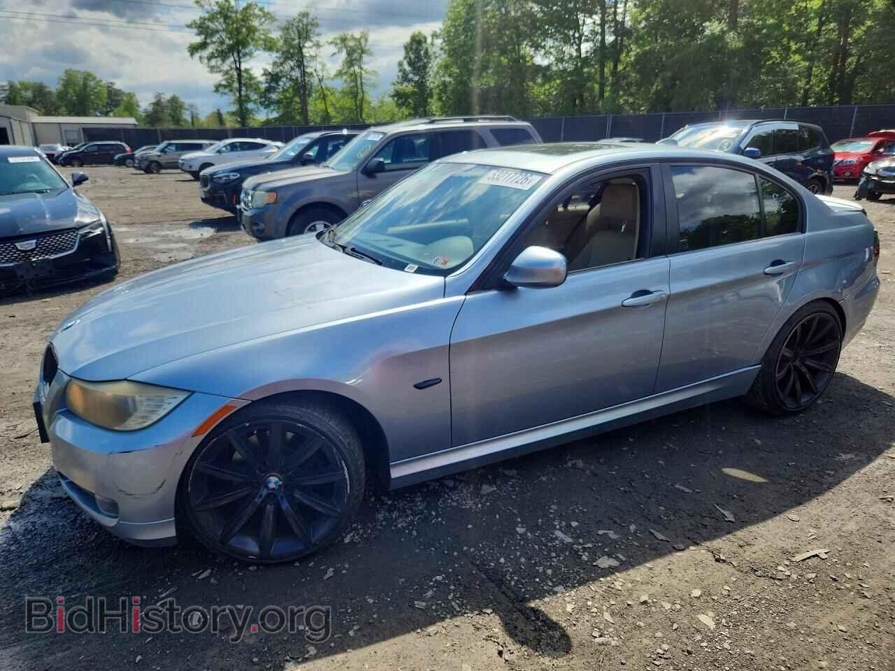 Фотография WBAPH53509A438534 - BMW 3 SERIES 2009