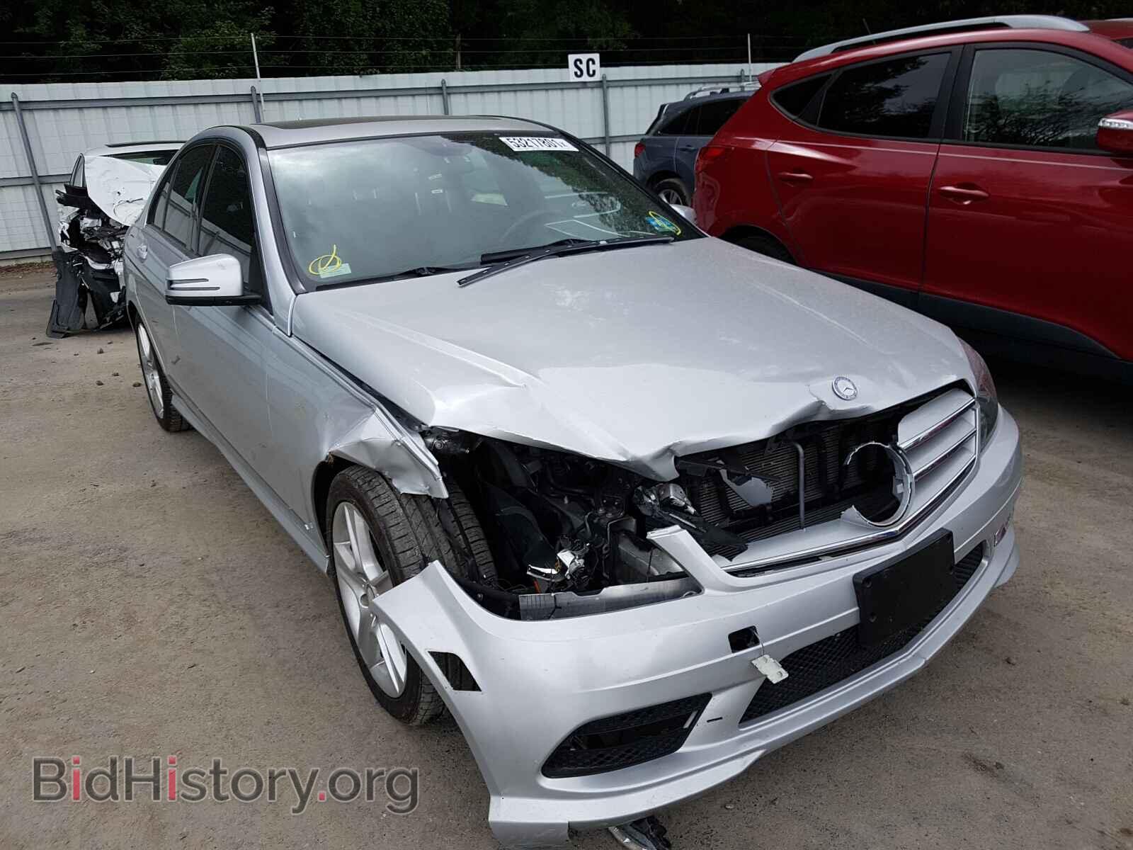Фотография WDDGF8BB7BR154591 - MERCEDES-BENZ C-CLASS 2011