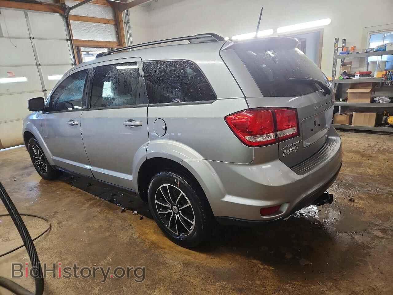 2018 DODGE JOURNEY - VIN: 3C4PDCBG5JT522710 - Photo 2