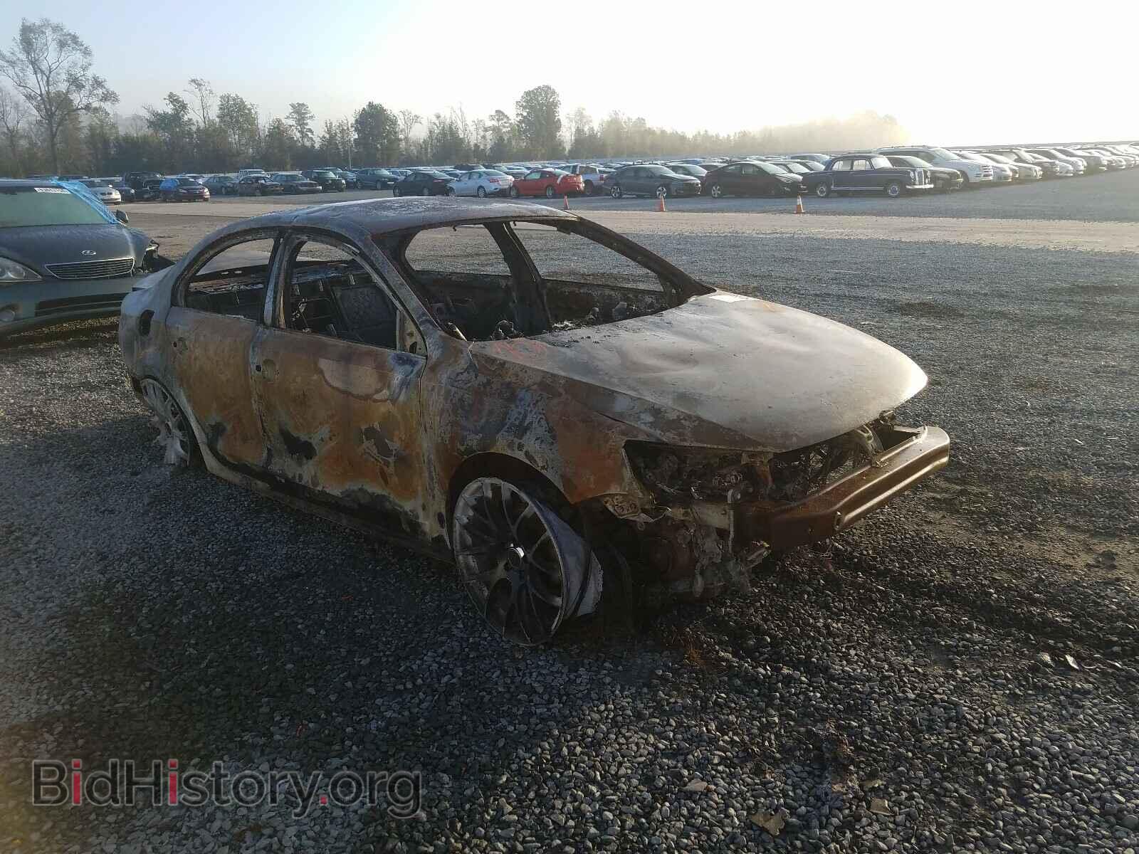 Фотография 3VWD17AJXEM363860 - VOLKSWAGEN JETTA 2014